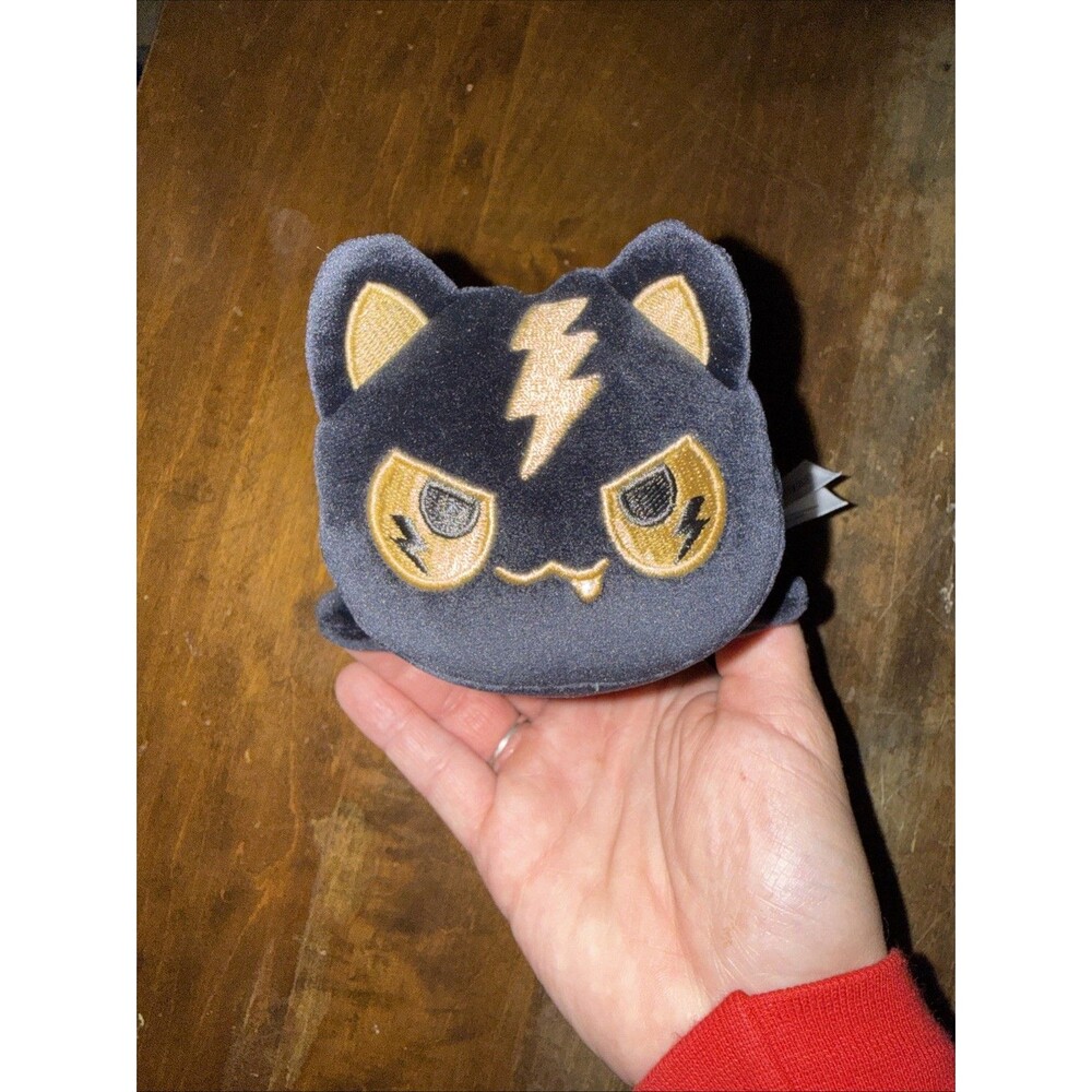 Aphmau MeeMeows 6" Mystery Plush Litter 8 Elemental LIGHTNING CAT